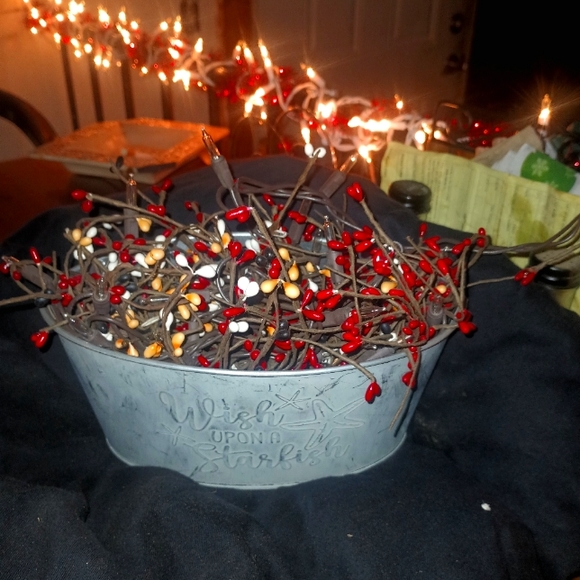 Primitive decor - Picture 2 of 2